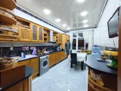 Kirayə 4 otaqlı Mənzil 200 m² Nəsimi r. – şəkil 7