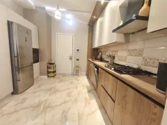 Kirayə 3 otaqlı Mənzil 140 m² Nəsimi r. 28 May m. – şəkil 10
