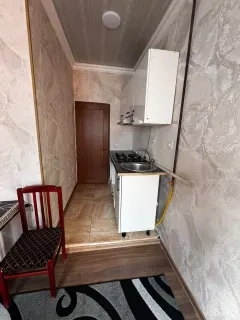 Kiralık 2 odalı Müstakil ev / Yazlık 40 m² Yasamal ilçesi İnşaatçılar metro – şəkil 5