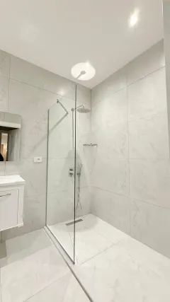 Kirayə 2 otaqlı Mənzil 105 m² Nəsimi r. 8 Noyabr m. – şəkil 12