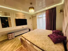 Kirayə 3 otaqlı Mənzil 178 m² Nəsimi r. – şəkil 11
