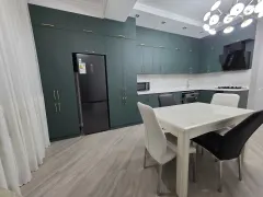 Kirayə 3 otaqlı Mənzil 150 m² Nərimanov r. Gənclik m. – şəkil 9