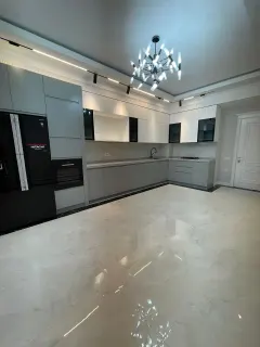 Kirayə 4 otaqlı Mənzil 200 m² Xətai r. – şəkil 5