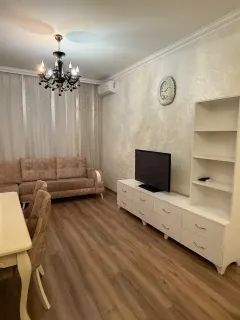 Kirayə 2 otaqlı Mənzil 70 m² Yasamal r. 20 Yanvar q. 20 Yanvar m. – şəkil 1