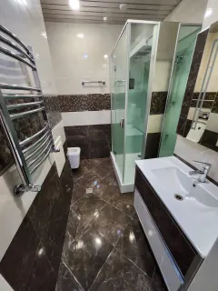 Kirayə 2 otaqlı Mənzil 110 m² Nəsimi r. – şəkil 18