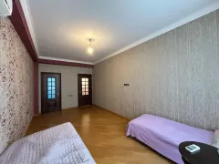 Kirayə 3 otaqlı Mənzil 145 m² Nərimanov r. Nərimanov m. – şəkil 10