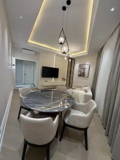 Kirayə 2 otaqlı Mənzil 90 m² Xətai r. Ağ şəhər q. – şəkil 1