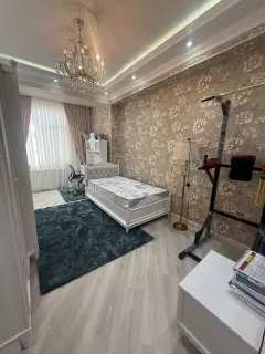 Kirayə 4 otaqlı Mənzil 180 m² Nəsimi r. – şəkil 14