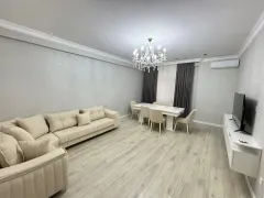 Kirayə 3 otaqlı Mənzil 151 m² Nərimanov r. – şəkil 2