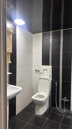 Satılır 2 otaqlı Mənzil 45 m² Yasamal r. – şəkil 4