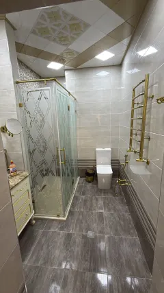 Kirayə 3 otaqlı Mənzil 200 m² Nəsimi r. – şəkil 15