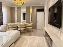 Satılır 2 otaqlı Mənzil 95 m² Yasamal r. Yeni Yasamal q. İnşaatçılar m. – şəkil 3