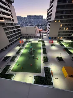 Kirayə 3 otaqlı Mənzil 148 m² Nəsimi r. – şəkil 1