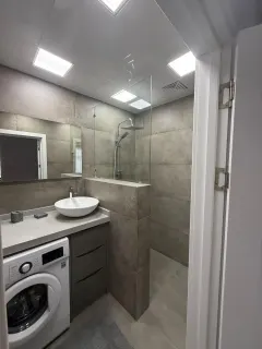 Kirayə 3 otaqlı Mənzil 100 m² Səbail r. – şəkil 9