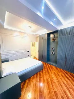 Satılır 2 otaqlı Mənzil 61 m² Nərimanov r. – şəkil 3
