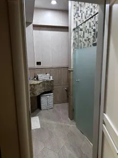 Kirayə 3 otaqlı Mənzil 141 m² Səbail r. – şəkil 13