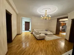 Satılır 4 otaqlı Mənzil 159 m² Nərimanov r. Gənclik m. – şəkil 8