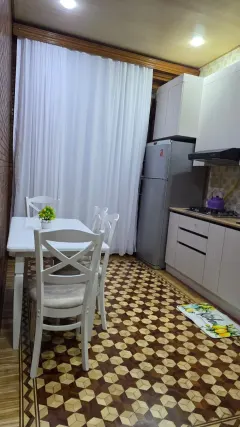 Kirayə 3 otaqlı Mənzil 100 m² Nəsimi r. – şəkil 8