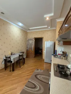 Kirayə 3 otaqlı Mənzil 95 m² Nərimanov r. – şəkil 4