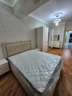 Kirayə 2 otaqlı Mənzil 117 m² Nəsimi r. – şəkil 2