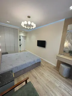 Kirayə 2 otaqlı Mənzil 75 m² Xətai r. Ağ şəhər q. – şəkil 2