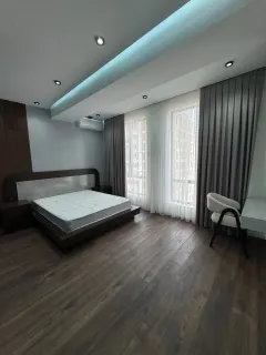 Kirayə 3 otaqlı Mənzil 110 m² Nərimanov r. – şəkil 10