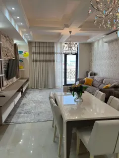 Kirayə 3 otaqlı Mənzil 100 m² Xətai r. Ağ şəhər q. Sahil m. – şəkil 1