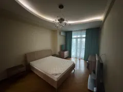 Kirayə 3 otaqlı Mənzil 250 m² Yasamal r. Elmlər Akademiyası m. – şəkil 1