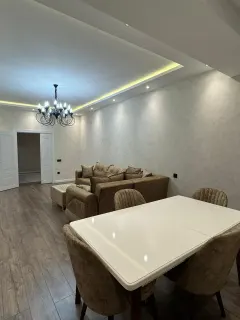 Kirayə 3 otaqlı Mənzil 155 m² Nəsimi r. – şəkil 19