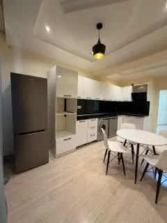 Kirayə 3 otaqlı Mənzil 130 m² Yasamal r. Yeni Yasamal q. – şəkil 5