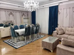 Satılır 3 otaqlı Mənzil 131 m² Nəsimi r. – şəkil 1