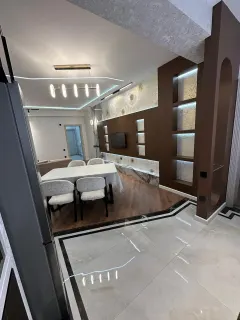 Kirayə 3 otaqlı Mənzil 90 m² Nərimanov r. Gənclik m. – şəkil 1