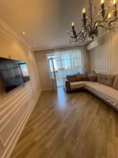 Kirayə 2 otaqlı Mənzil 80 m² Nəsimi r. – şəkil 1