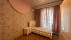 Kirayə 4 otaqlı Mənzil 235 m² Nəsimi r. – şəkil 17