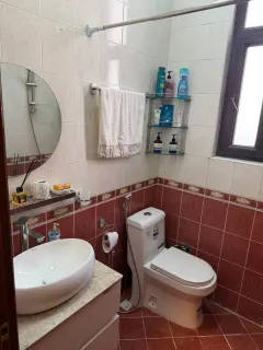 Kirayə 3 otaqlı Mənzil 140 m² Səbail r. – şəkil 9