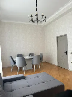 Kirayə 2 otaqlı Həyət evi / Bağ evi 87.4 m² Səbail r. Badamdar q. – şəkil 15