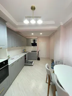 Kirayə 3 otaqlı Mənzil 125 m² Yasamal r. Yeni Yasamal q. İnşaatçılar m. – şəkil 13