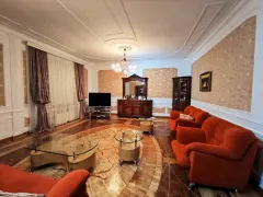 Kirayə 4 otaqlı Mənzil 200 m² Nəsimi r. – şəkil 2