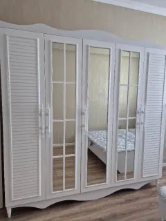 Kirayə 3 otaqlı Mənzil 85 m² Yasamal r. – şəkil 1