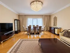Kirayə 3 otaqlı Mənzil 150 m² Nəsimi r. 28 May m. – şəkil 2