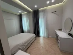 Kirayə 2 otaqlı Mənzil 110 m² Səbail r. İçərişəhər m. – şəkil 16