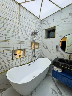 Kirayə 5 otaqlı Həyət evi / Bağ evi 240 m² Xəzər r. – şəkil 6
