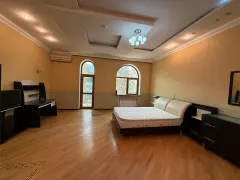 Kirayə 12 otaqlı Ofis 1000 m² Nərimanov r. Gənclik m. – şəkil 4