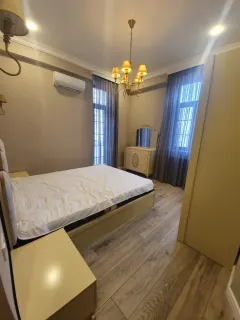 Kirayə 3 otaqlı Mənzil 110 m² Yasamal r. Elmlər Akademiyası m. – şəkil 6