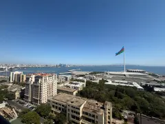 Satılır 4 otaqlı Mənzil 178.1 m² Səbail r. – şəkil 12