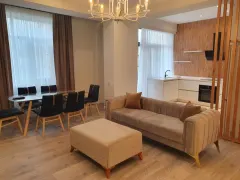 Kirayə 3 otaqlı Mənzil 110 m² Yasamal r. Elmlər Akademiyası m. – şəkil 1