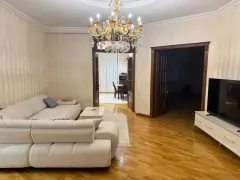 Satılır 4 otaqlı Mənzil 159 m² Nərimanov r. Gənclik m. – şəkil 6