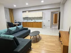 For rent 4-room Apartment 150 m² Nərimanov dist. Gənclik metro – şəkil 1