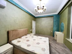 Kirayə 2 otaqlı Mənzil 82 m² Nərimanov r. 8 Noyabr m. – şəkil 2