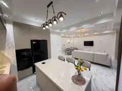 Kirayə 4 otaqlı Mənzil 130 m² Xətai r. Ağ şəhər q. – şəkil 5